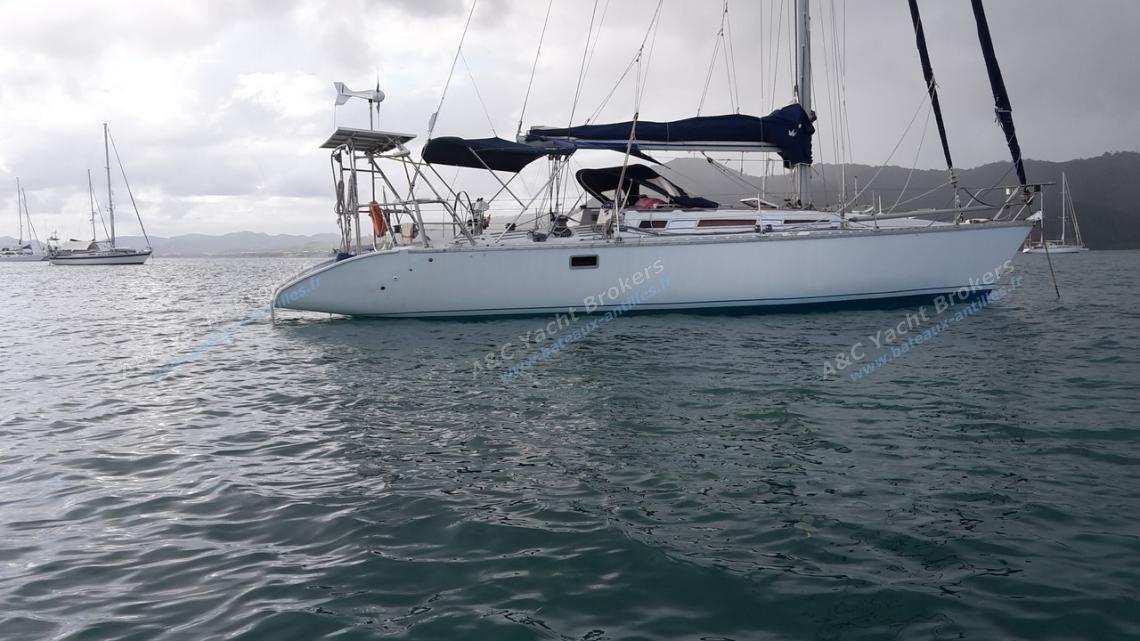Jeanneau Sun Legend 41 : Anchorage in Martinique